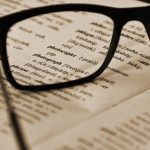 PENGERTIAN DAN CONTOH LABEL KELAS KATA PADA KBBI