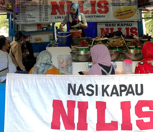 APA BEDANYA NASI PADANG DAN NASI KAPAU