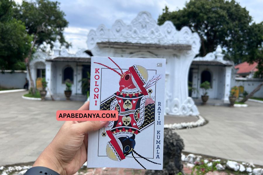 Review Buku Koloni Karya Ratih Kumala