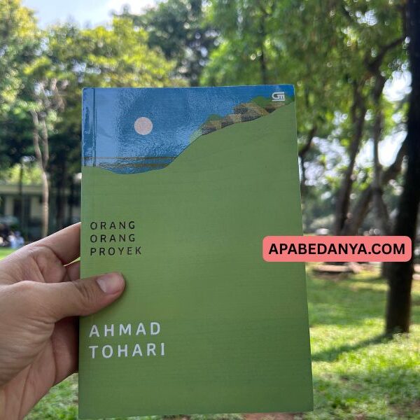 Review Buku Orang Orang Proyek karya Ahmad Tohari