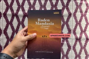 Review Buku Raden Mandasia Si Pencuri Daging Sapi karya Yusi Avianto Pareanom